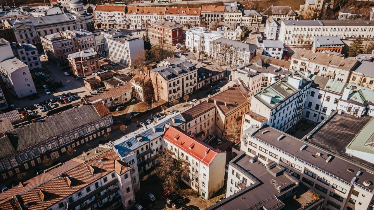 Beautiful Apartment In The Heart Of Каунас Екстериор снимка